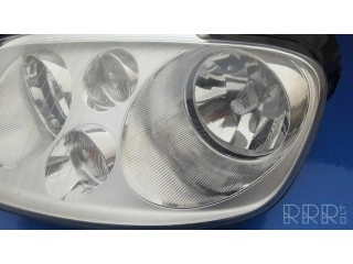 Передняя фара