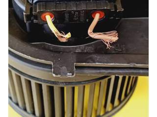 Вентилятор печки    1J1819021, H35654973J   Audi A3 S3 8L