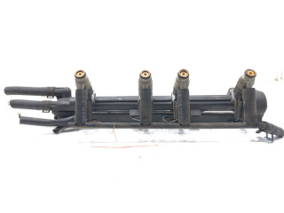 Топливная рампа 06A906031AC Skoda Fabia Mk1 (6Y)