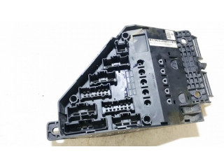 Блок предохранителей yqe103121 Rover 75