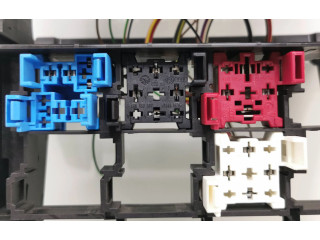 Блок предохранителей 6C0907371, 4H0951253 Skoda Fabia Mk3 (NJ)
