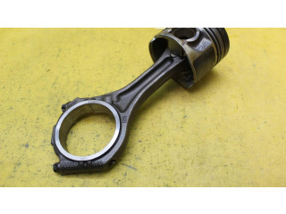 Píst    Audi A8 S8 D3 4E     