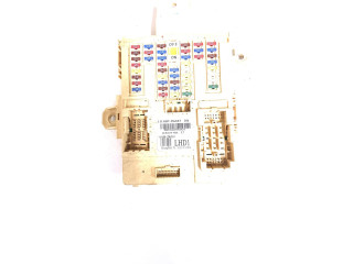   Pojistková skříňka 919502W510   Hyundai Santa Fe 2014