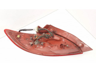 Задний фонарь правый D65151150 Mazda 2 2007-2014 года