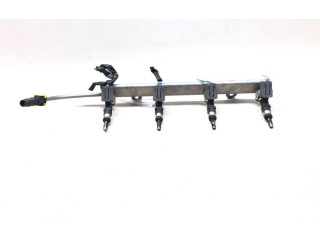 Топливная рампа KME340C1465A412 Mitsubishi Outlander