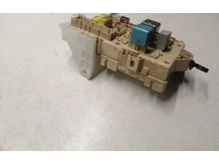 Блок предохранителей  892210F010, 06030623430802   Toyota Corolla Verso E121    