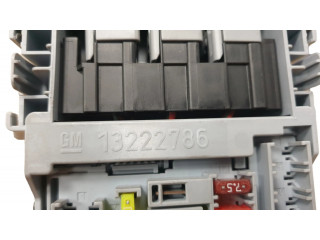 Pojistková skříňka 13222786 Chevrolet Cruze 2009