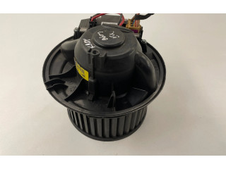 Вентилятор печки Volkswagen Caddy