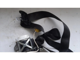 Передний ремень безопасности