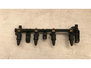 Vstřikovač 7700864726, 866313 Renault Megane I pro benzínový motor 1.6
