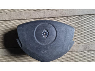 Подушка безопасности водителя 8200057780   Renault Clio II