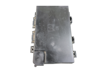 Блок предохранителей P68425203, P68425203ABA Jeep Grand Cherokee