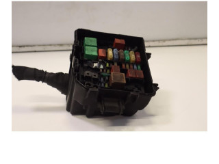 Блок предохранителей 9804848480   Peugeot 2008 II    