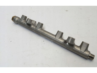 Топливная рампа 05E133320 Skoda Octavia Mk4