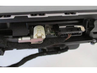 Дисплей 8UO857273A Audi Q3 8U