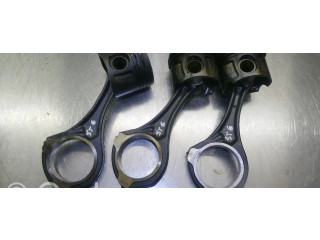 Píst 8370 Mercedes-Benz C AMG W204 3.0