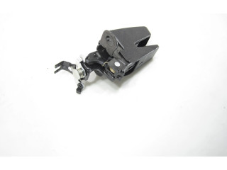 Zámek zadních dveří 7LA827161 Volkswagen Caddy 2022