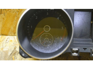 Панель приборов 5K0920960N Volkswagen Golf VI