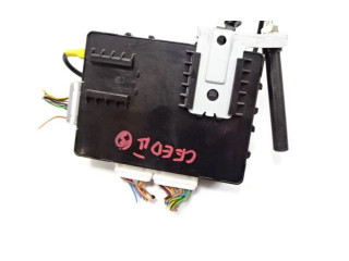 Блок комфорта 95400A2810, 116RA000385 KIA Ceed