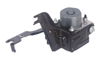 Jednotka ABS 476603ZM4B Nissan Pulsar 2015