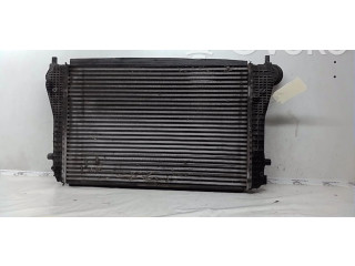 Радиатор интеркулера 1K0145803CD Volkswagen Golf VI