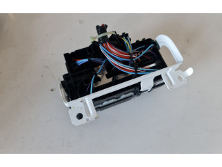 Блок предохранителей 31384034 Volvo XC90