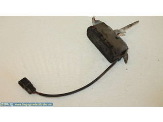 Моторчик стеклоочистителя     Volvo S80