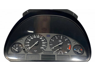 Přístrojová deska BMW 5 E39 2001 8375669, 62118375669