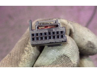 Зеркало электрическое        Skoda Yeti (5L)  2009 - 2017 года   