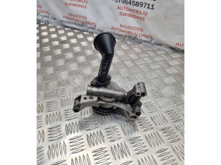 Масляный насос 03L115105B Volkswagen Touran II