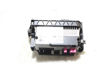 Блок управления двигателя    Skoda Fabia Mk4 (6VA)