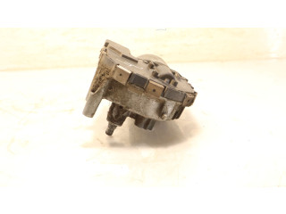 Моторчик дворников 0390241924    Volvo C30