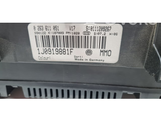 Přístrojová deska Volkswagen Golf IV 2000 1J0919860