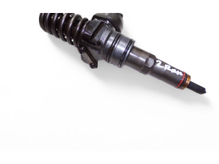 Форсунка 038130073BP    Skoda Fabia Mk2 (5J)  BMS 