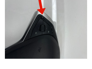 Подушка безопасности водителя 0589P1000552, 23120219 Tesla Model S