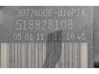 Блок предохранителей 518828108, 30728008   Volvo V70    