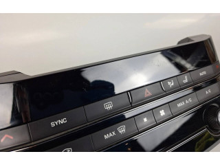 Блок управления климат-контролем GX7318C858RF Jaguar XE