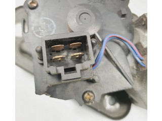 Двигатель стеклоочистителей