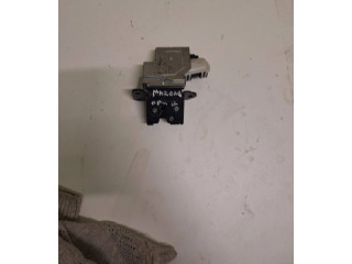 Zámek zadních dveří Mazda 2 2008