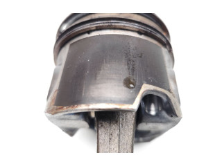 Píst Volkswagen Touareg II CASA