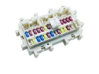 Блок предохранителей 243503FY0A   Infiniti FX    