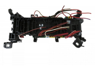 Блок предохранителей A2465400340, A2465400340 Mercedes-Benz A W176