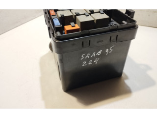 Блок предохранителей  5243290   Saab 9-5    