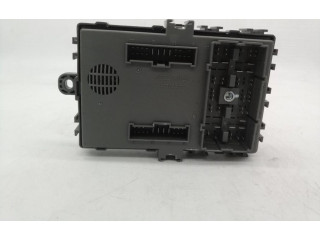 Блок предохранителей 96826374   Chevrolet Astra    