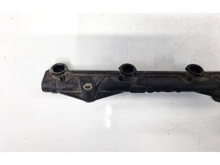 Топливная рампа 032133319, 032133319 Volkswagen Golf III