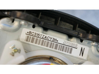 Подушка безопасности водителя 7030A088XB Mitsubishi Outlander