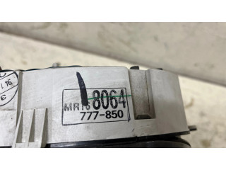 Блок управления двигателя Z5B518881B, E2T86886M1   Mazda 323 F