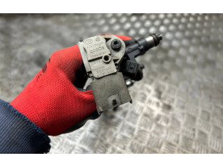 Топливная рампа 31251447   Volvo V50  