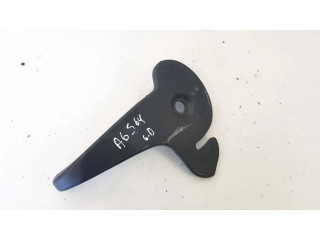 Другая деталь салона