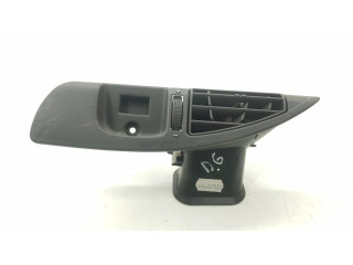 Задняя воздушная решётка